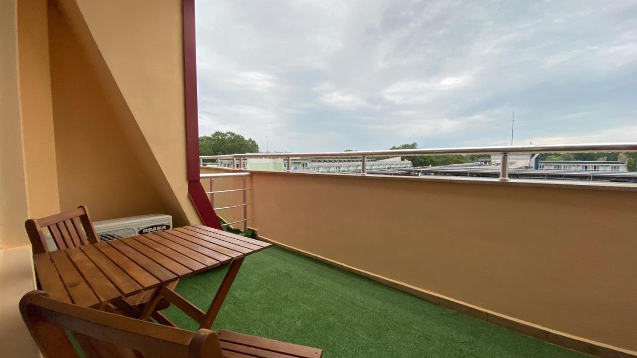 Esperanto 403 Large Studio Slantschew brjag Exterior foto